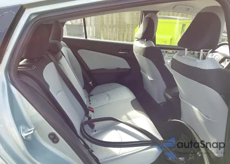 2017 Toyota Prius Three z USA, uszkodzony, nr VIN JTDKARFU0H3542259